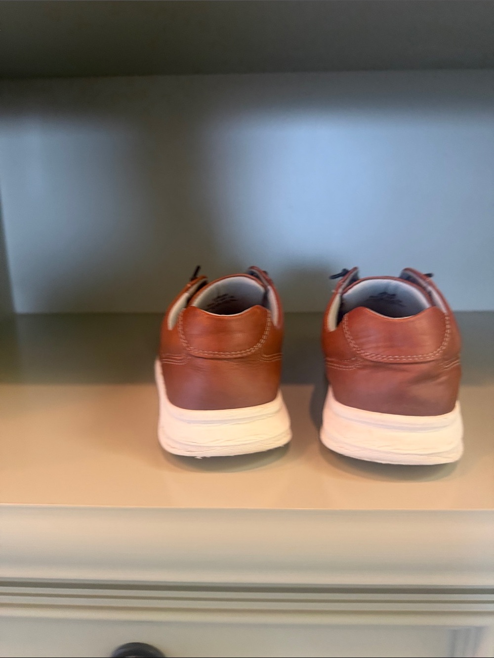 Kids Johnston and Murphy leather dress tennis shoes - Picture 3 of 4